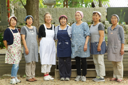 福田アジア食堂を運営する地元・小豆島町福田地区のみなさんにお話をうかがいました